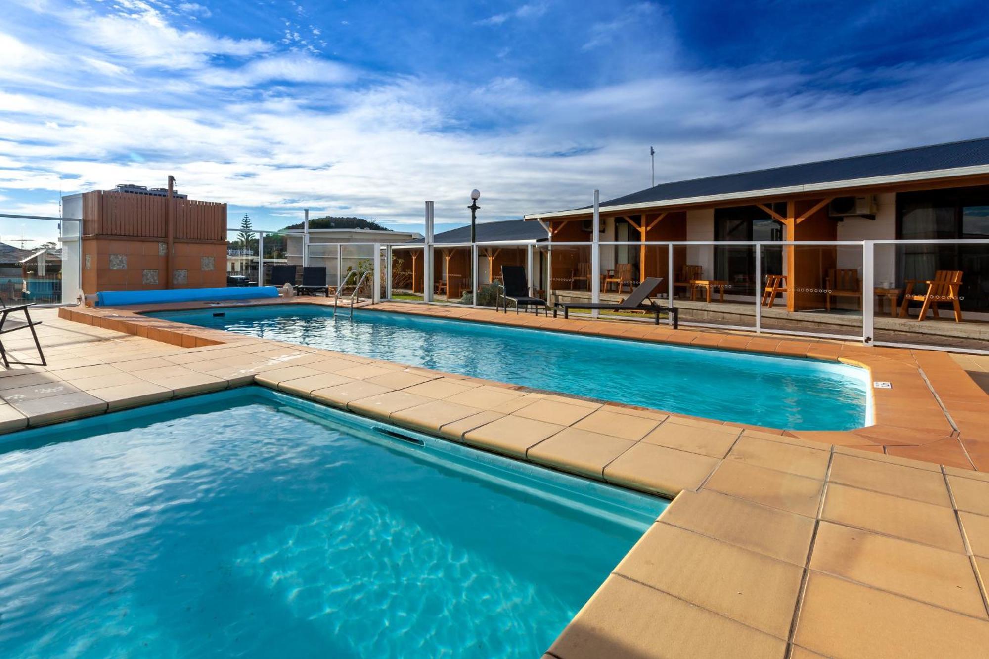 Beachfront Bicheno Exterior photo