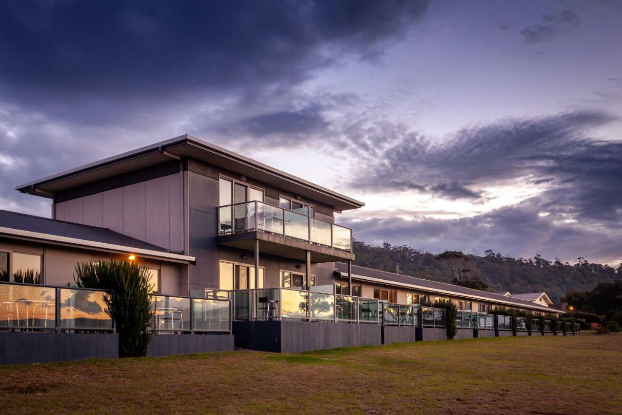 Beachfront Bicheno Exterior photo